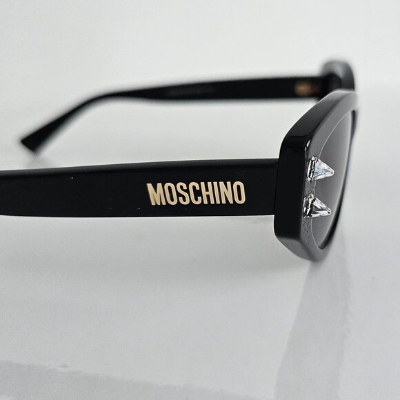 MOSCHINO Cat eye sunglasses with rhinestones NWOT! ๐๐๐ - Picture 7 of 15